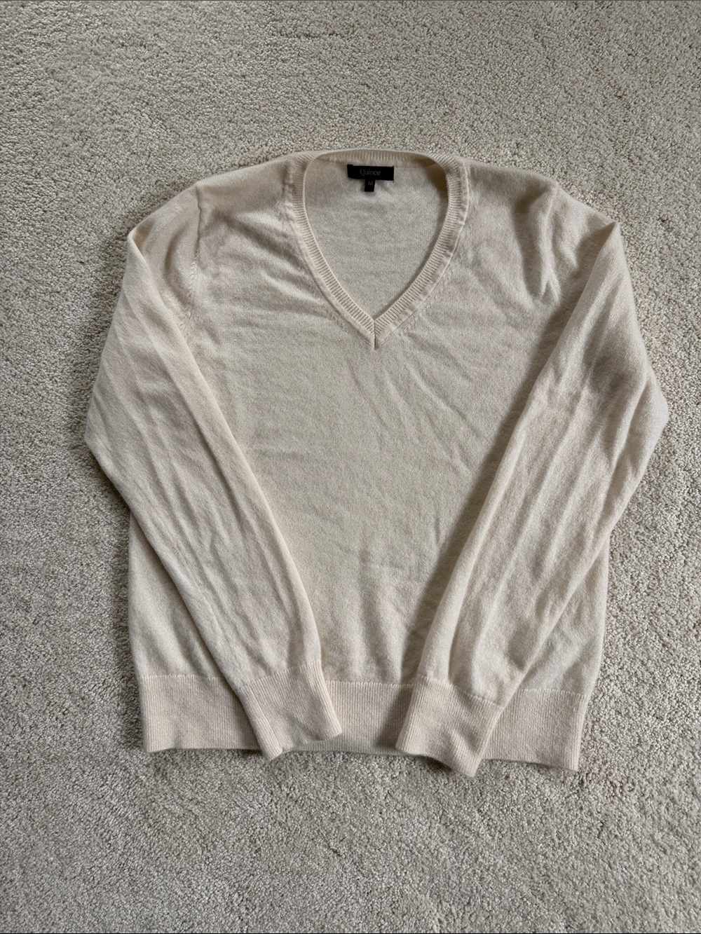 Quince Cashmere V-Neck Sweater